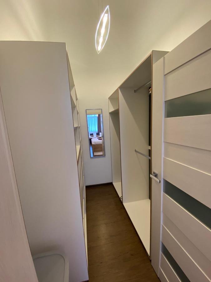 Classy Times - City Centre - Private Parking - Sunny Apartment Poprad Extérieur photo
